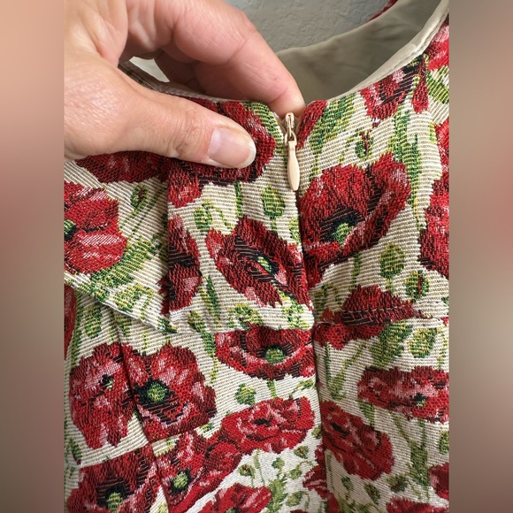 NWT SISTER JANE SHIRLEY POPPY TAPESTRY DRESS - TAN RED FLORAL Sz Small - Picture 16 of 16